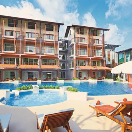 Hotel Red Ginger Chic Resort